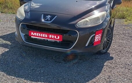 Peugeot 308 II, 2011 год, 380 000 рублей, 12 фотография