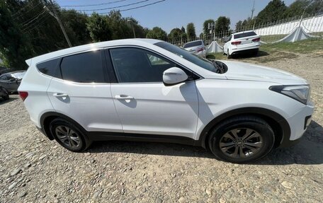 Hyundai Santa Fe III рестайлинг, 2012 год, 1 680 000 рублей, 2 фотография