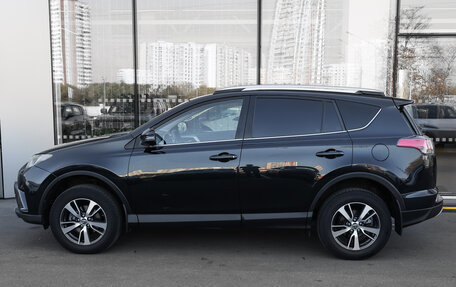 Toyota RAV4, 2017 год, 2 598 000 рублей, 8 фотография
