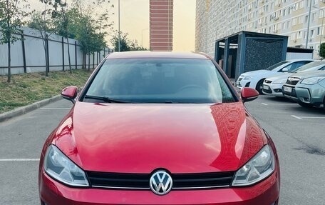 Volkswagen Golf VII рестайлинг, 2014 год, 1 140 000 рублей, 2 фотография