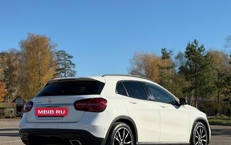 Mercedes-Benz GLA, 2019 год, 2 150 000 рублей, 10 фотография