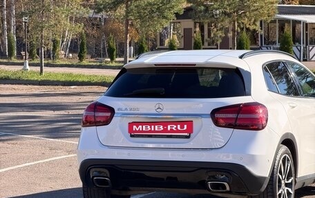 Mercedes-Benz GLA, 2019 год, 2 150 000 рублей, 20 фотография