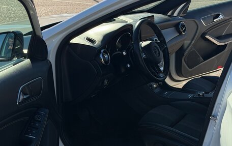 Mercedes-Benz GLA, 2019 год, 2 150 000 рублей, 28 фотография