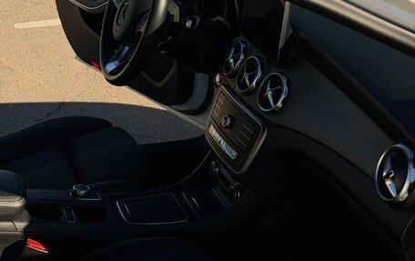 Mercedes-Benz GLA, 2019 год, 2 150 000 рублей, 38 фотография