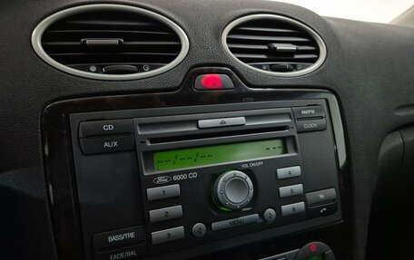 Ford Focus II рестайлинг, 2005 год, 388 000 рублей, 15 фотография
