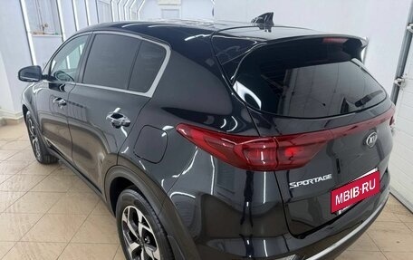 KIA Sportage IV рестайлинг, 2020 год, 2 249 000 рублей, 6 фотография