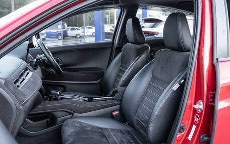 Honda Vezel, 2017 год, 1 740 000 рублей, 9 фотография