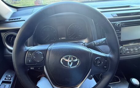 Toyota RAV4, 2015 год, 2 300 000 рублей, 2 фотография
