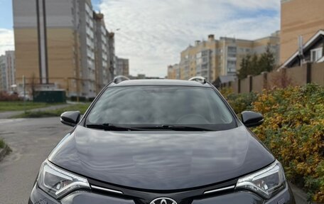 Toyota RAV4, 2015 год, 2 300 000 рублей, 15 фотография