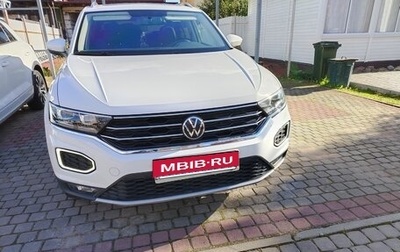 Volkswagen T-Roc I, 2021 год, 2 450 000 рублей, 1 фотография