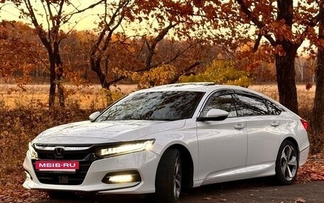 Honda Accord IX рестайлинг, 2021 год, 2 990 000 рублей, 2 фотография