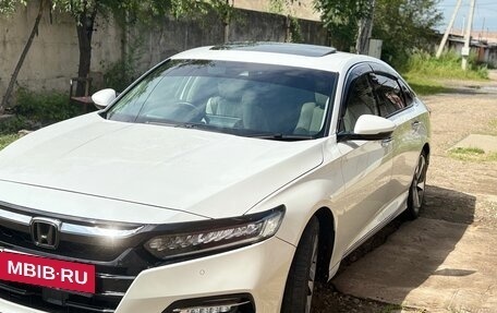 Honda Accord IX рестайлинг, 2021 год, 2 990 000 рублей, 7 фотография