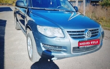 Volkswagen Touareg III, 2007 год, 900 000 рублей, 2 фотография