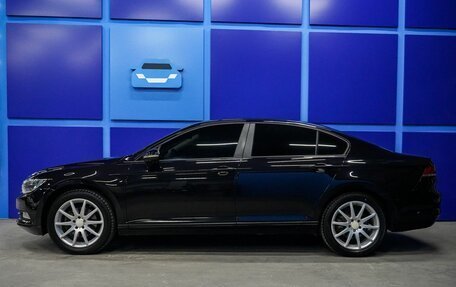 Volkswagen Passat B8 рестайлинг, 2016 год, 1 680 000 рублей, 3 фотография
