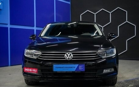 Volkswagen Passat B8 рестайлинг, 2016 год, 1 680 000 рублей, 4 фотография