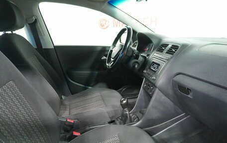 Volkswagen Polo VI (EU Market), 2017 год, 909 000 рублей, 9 фотография