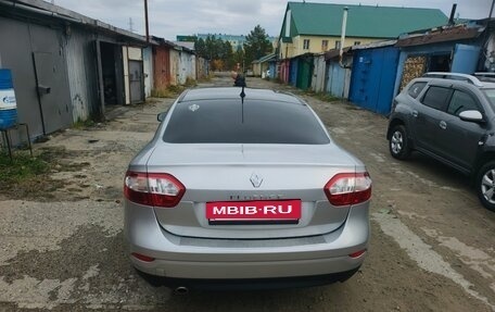 Renault Fluence I, 2013 год, 900 000 рублей, 3 фотография