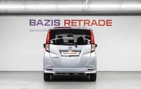 Toyota Roomy I, 2018 год, 1 140 000 рублей, 7 фотография