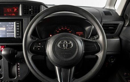 Toyota Roomy I, 2018 год, 1 140 000 рублей, 18 фотография