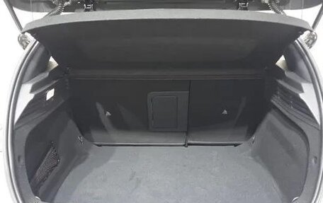 Peugeot 308, 2022 год, 2 500 000 рублей, 33 фотография