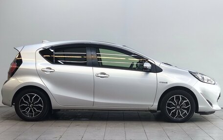Toyota Aqua I, 2018 год, 1 300 000 рублей, 5 фотография