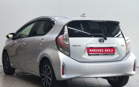 Toyota Aqua I, 2018 год, 1 300 000 рублей, 8 фотография