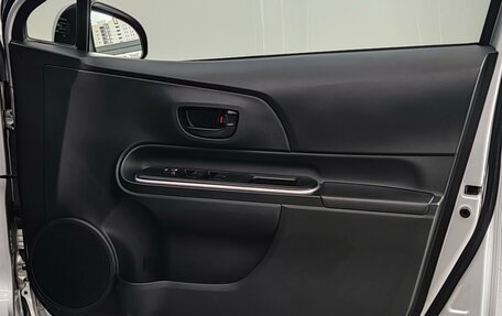 Toyota Aqua I, 2018 год, 1 300 000 рублей, 30 фотография