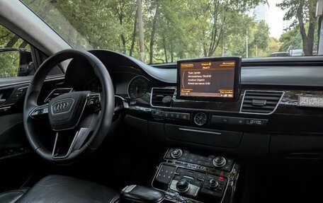 Audi A8, 2015 год, 2 650 000 рублей, 17 фотография