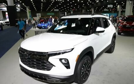 Chevrolet TrailBlazer, 2024 год, 2 100 000 рублей, 6 фотография