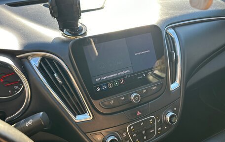 Chevrolet Malibu IX, 2019 год, 1 800 000 рублей, 29 фотография