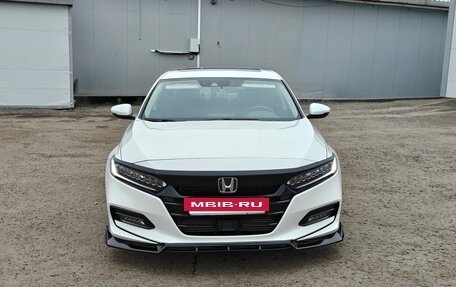 Honda Accord IX рестайлинг, 2019 год, 2 600 000 рублей, 7 фотография