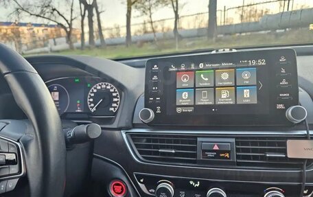 Honda Accord IX рестайлинг, 2019 год, 2 600 000 рублей, 20 фотография
