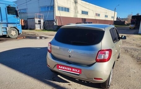 Renault Sandero II рестайлинг, 2021 год, 800 000 рублей, 4 фотография