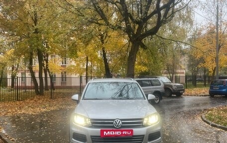 Volkswagen Touareg III, 2012 год, 2 200 000 рублей, 3 фотография