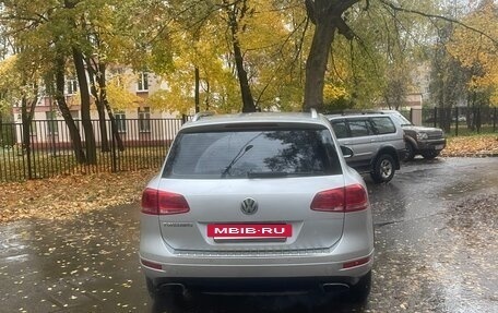 Volkswagen Touareg III, 2012 год, 2 200 000 рублей, 14 фотография