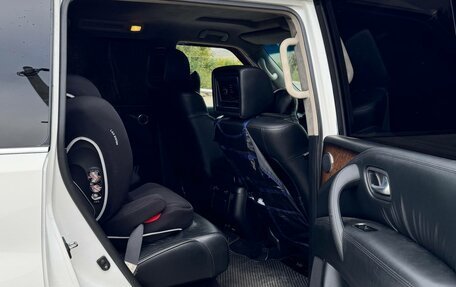 Infiniti QX56, 2013 год, 1 700 000 рублей, 8 фотография