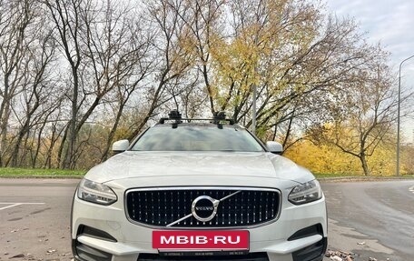 Volvo V90 Cross Country I рестайлинг, 2019 год, 4 100 000 рублей, 8 фотография
