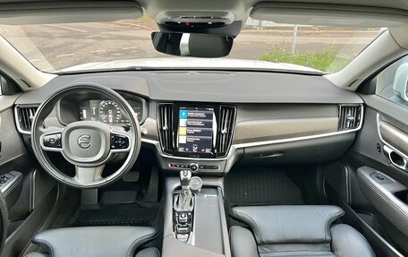 Volvo V90 Cross Country I рестайлинг, 2019 год, 4 100 000 рублей, 16 фотография