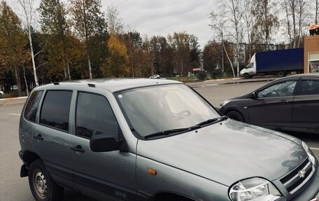 Chevrolet Niva I рестайлинг, 2006 год, 240 000 рублей, 5 фотография