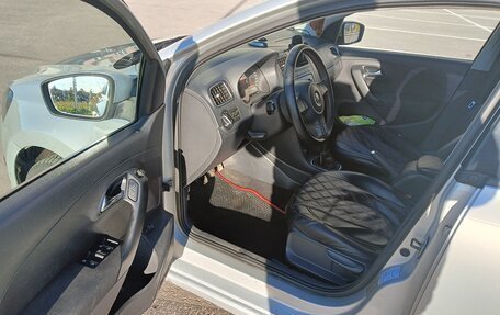 Volkswagen Polo VI (EU Market), 2010 год, 600 000 рублей, 9 фотография