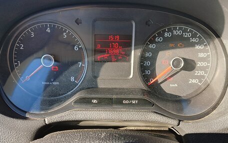 Volkswagen Polo VI (EU Market), 2010 год, 600 000 рублей, 15 фотография