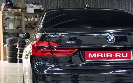 BMW 7 серия, 2017 год, 3 800 000 рублей, 2 фотография