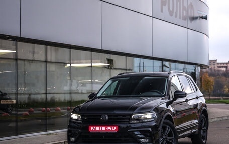 Volkswagen Tiguan II, 2018 год, 2 599 777 рублей, 1 фотография