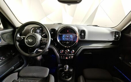 MINI Countryman II (F60), 2021 год, 3 300 000 рублей, 11 фотография