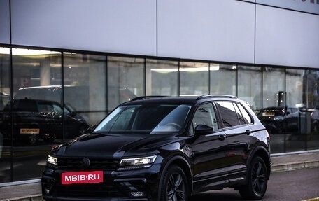 Volkswagen Tiguan II, 2018 год, 2 599 777 рублей, 3 фотография