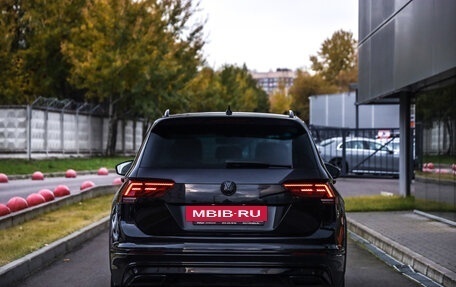 Volkswagen Tiguan II, 2018 год, 2 599 777 рублей, 7 фотография