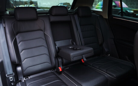Volkswagen Tiguan II, 2018 год, 2 599 777 рублей, 31 фотография
