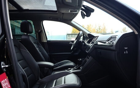 Volkswagen Tiguan II, 2018 год, 2 599 777 рублей, 29 фотография