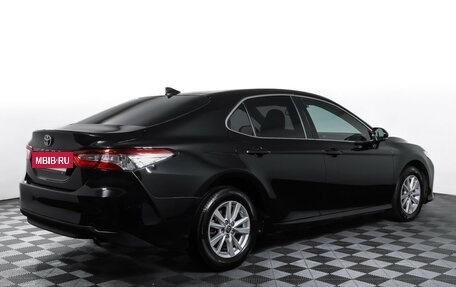 Toyota Camry, 2020 год, 2 590 000 рублей, 5 фотография