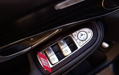 Mercedes-Benz C-Класс, 2018 год, 2 579 777 рублей, 21 фотография